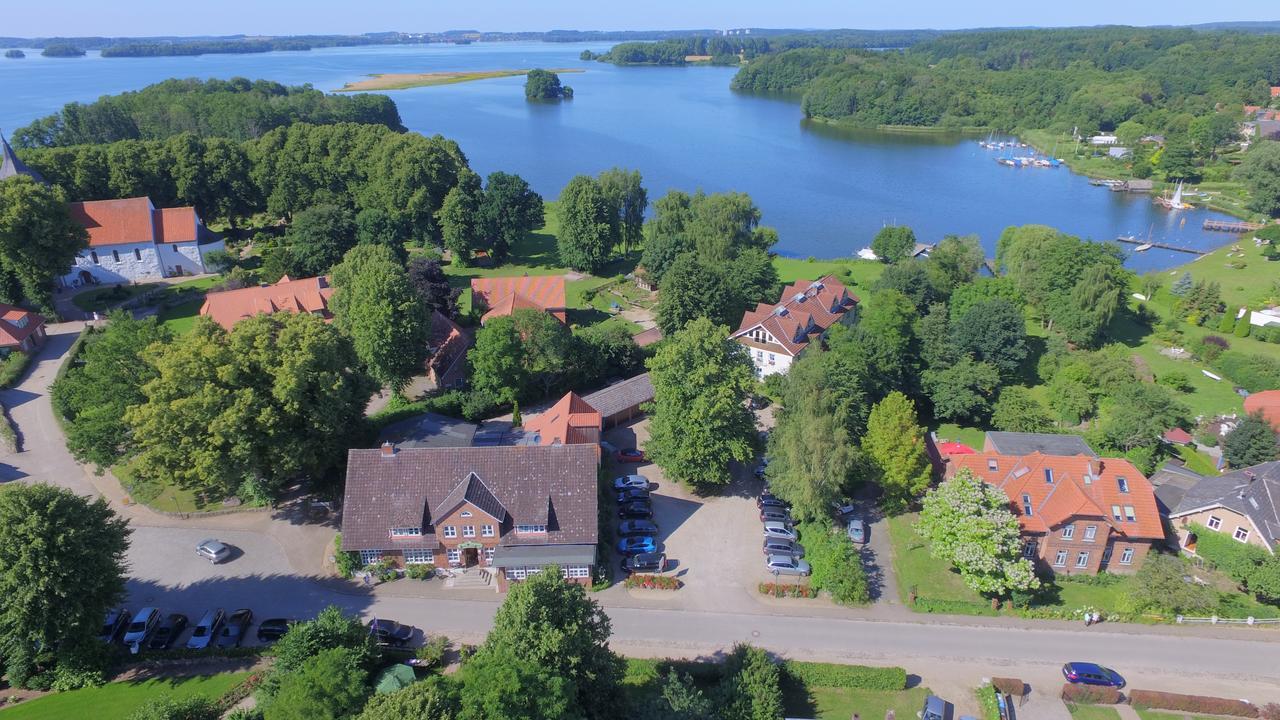 Gasthaus Zum Frohsinn Bosau Esterno foto